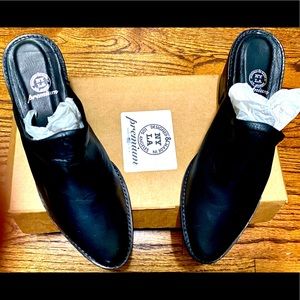 N.Y.L.A. Women's Cowboy Mule, Black, 8 M US